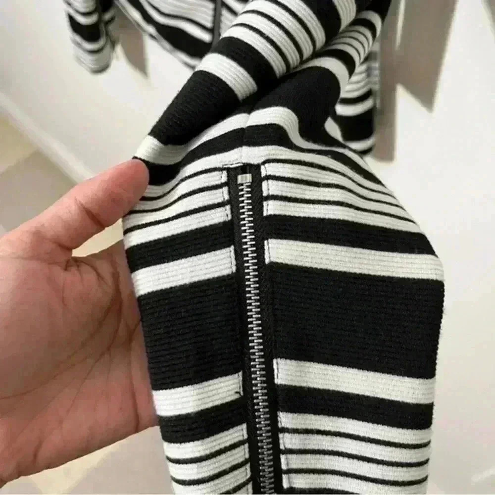 BAGATELLE Striped Moto Zip Up jacket | size Medium‎ - Picture 10 of 11